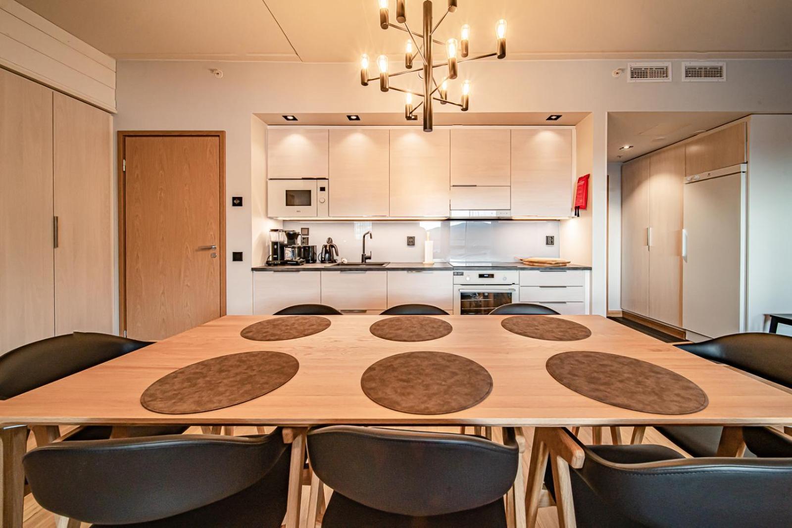 C27 By Aavalevi Holidays, Center Appartement *
