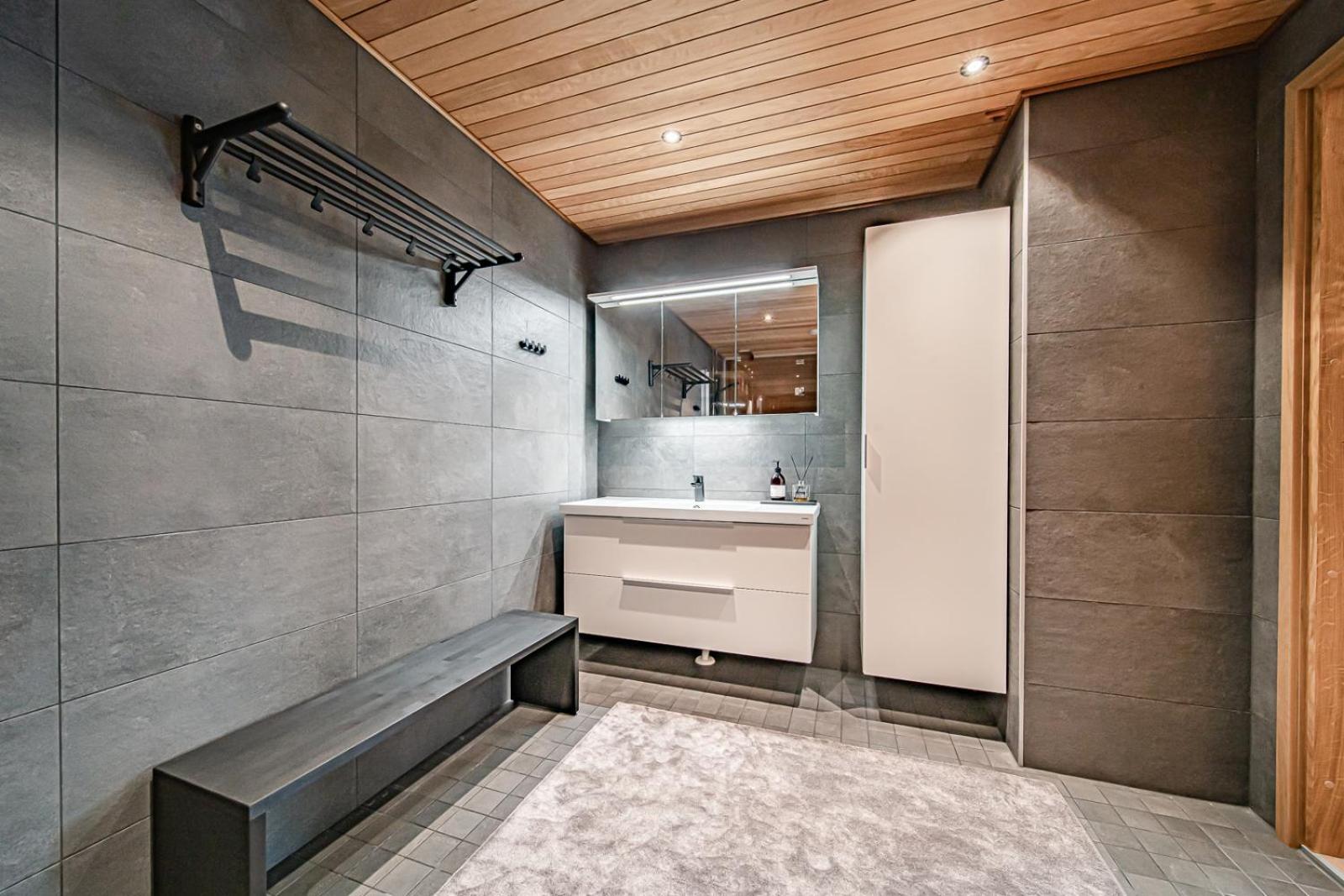 C27 By Aavalevi Holidays, Center Appartement